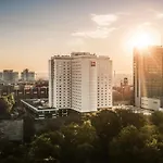 Ibis Centrum 호텔 포즈난