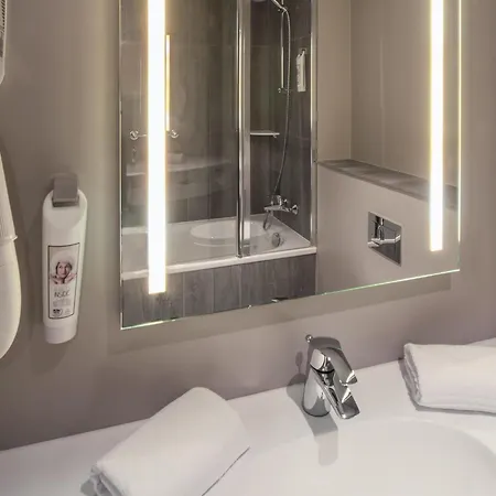 Ibis Centrum 3* Πόζναν