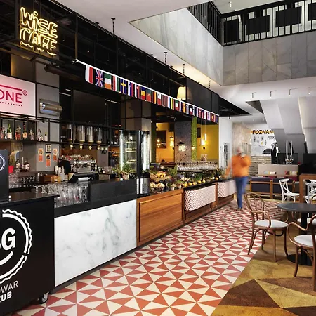 Ibis Centrum Hotel 3*