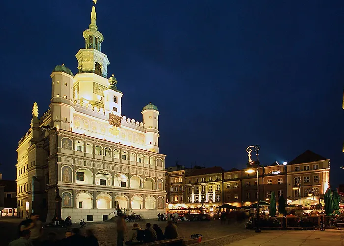 Ibis Centrum מלון 3*