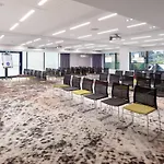 Ibis Centrum 3*