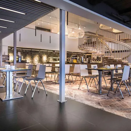 Отель Ibis Centrum Познань