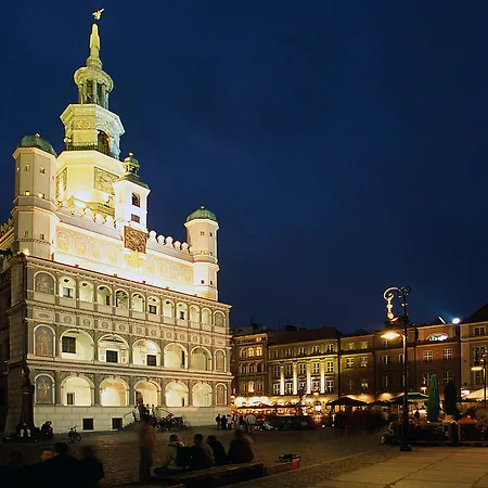 Ibis Centrum Szálloda 3*