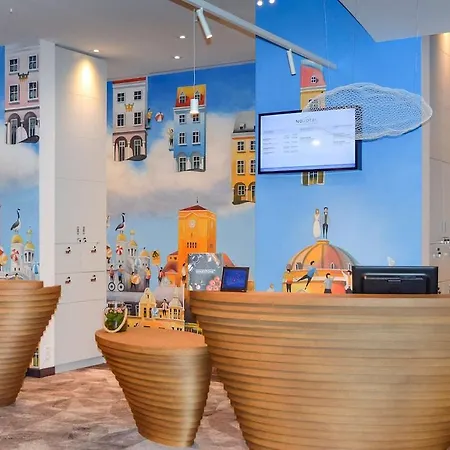 Отель Ibis Centrum 3*