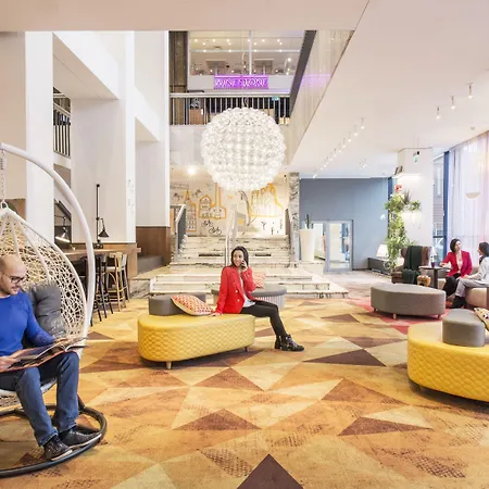 Отель Ibis Centrum 3*