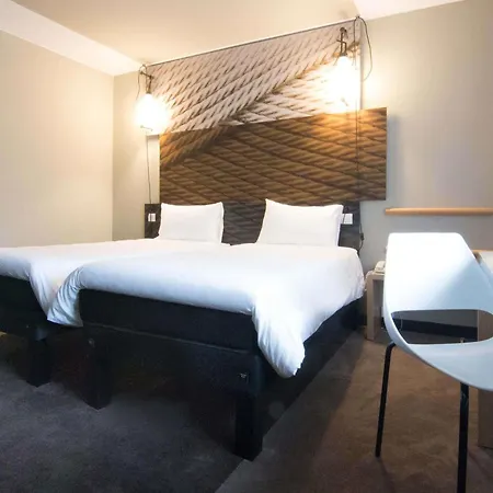 Отель Ibis Centrum 3*