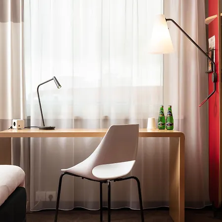 Ibis Centrum Готель