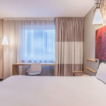 Ibis Centrum 3*